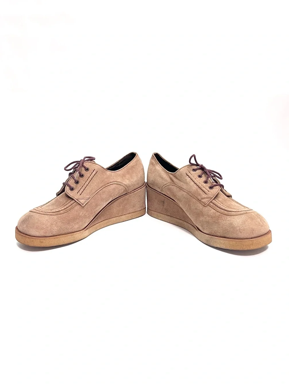 Vintage 1970s deadstock tan faux suede platform wedge heel oxfords